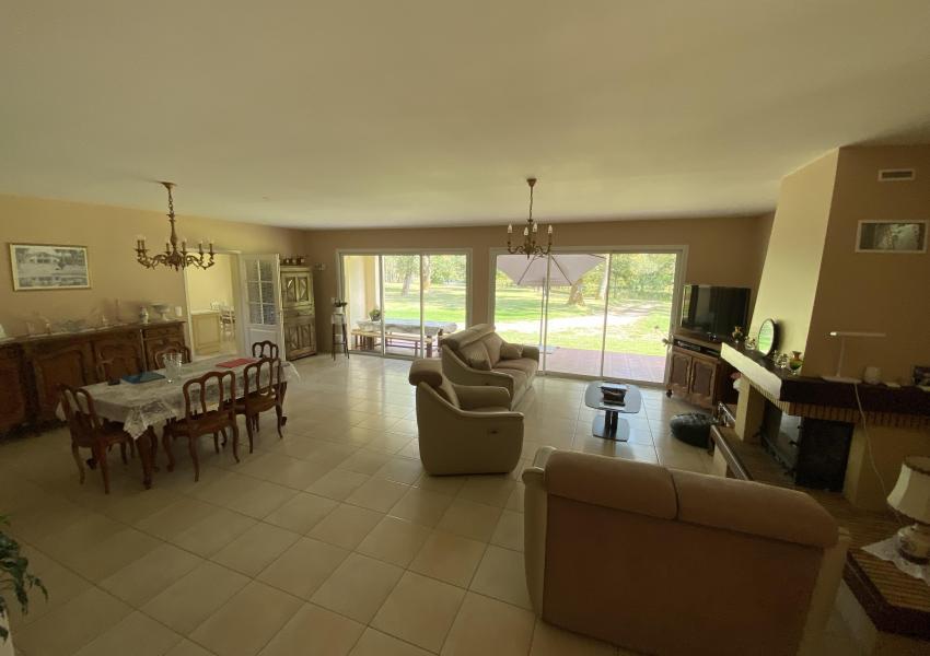 Maison d'habitation et son airial au cœur des Landes