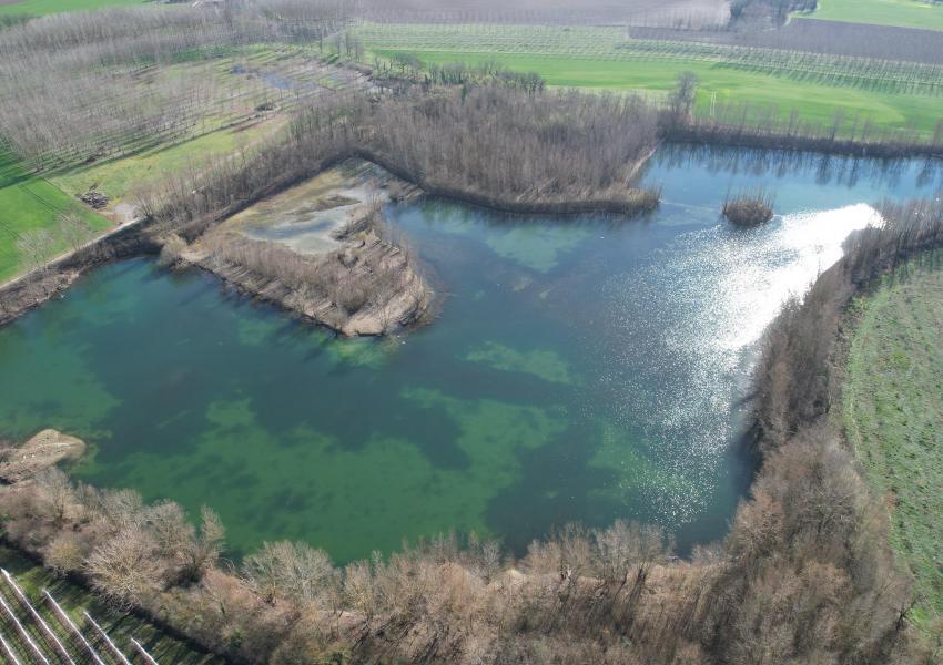 Ancienne gravière de 12 ha proche de Toulouse